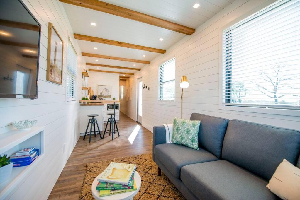 Container Home With Rooftop Views And Pickleball-Pecan Grove Bellmead Exterior foto