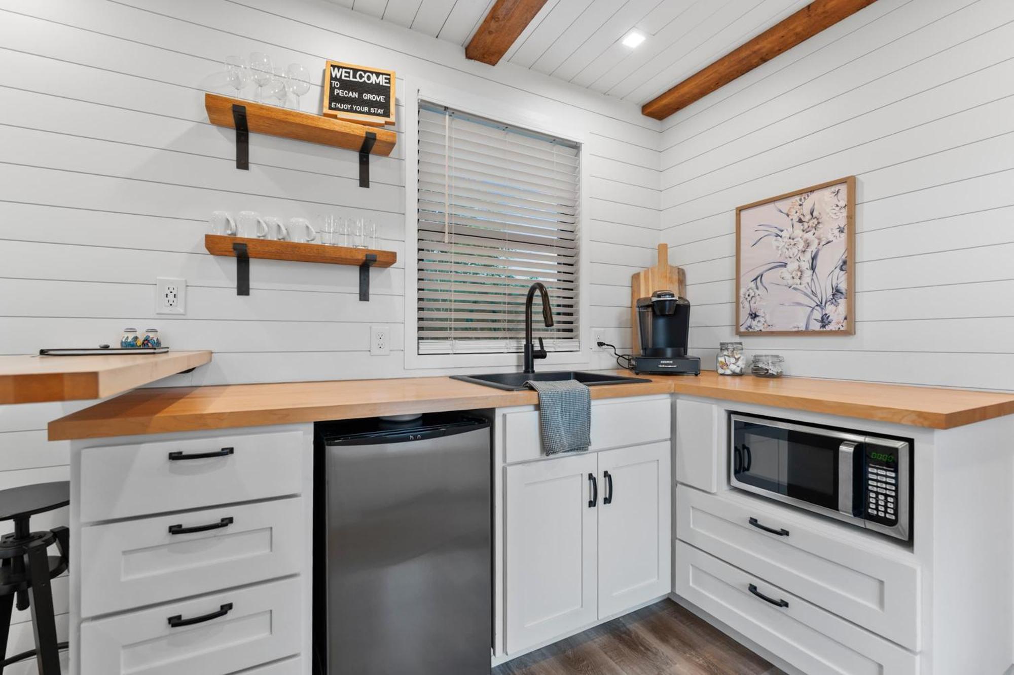 Container Home With Rooftop Views And Pickleball-Pecan Grove Bellmead Exterior foto